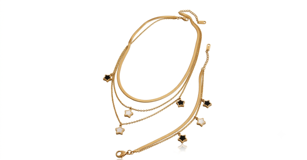 Conjunto de Colar Multicamadas dourado e Estrelas de Esmalte